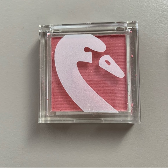 New, beauty without cruelty blushers & applicators - Picture 3 of 10